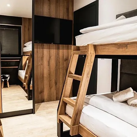 Amadeus 샬레 피센도르프